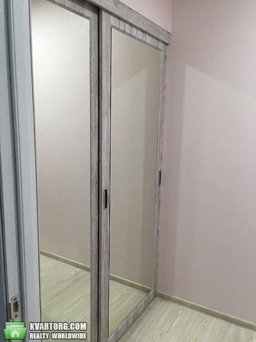 Sell 2-room apartment. Киев,  Комбинатная — photo 2