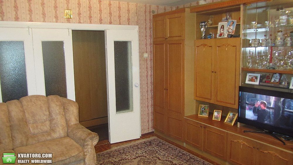 Sell 3-room apartment. Киев,  Ветрянные Горы — photo 1