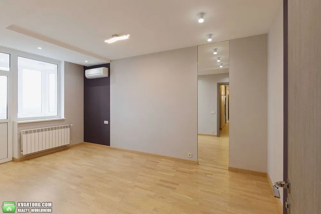 Sell 4-room apartment. Киев,  Чавдар — photo 5