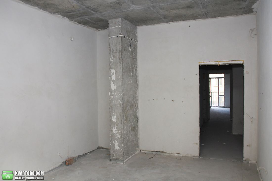 Sell 3-room apartment. Киев,  Щорса — photo 4