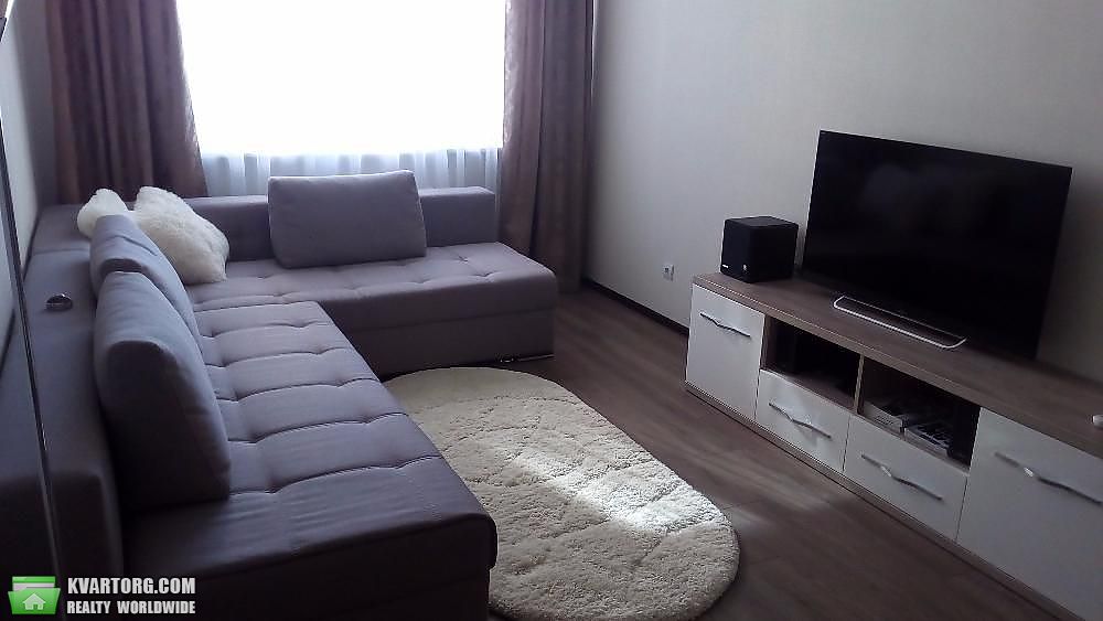 Sell 1-room apartment. Киев,  Феодосийская — photo 1