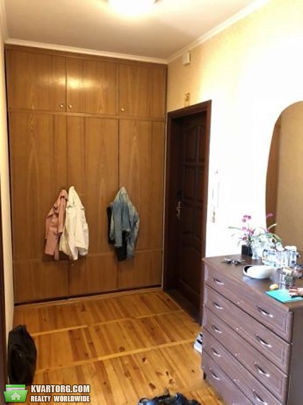 Sell 4-room apartment. Киев,  Приречная — photo 5