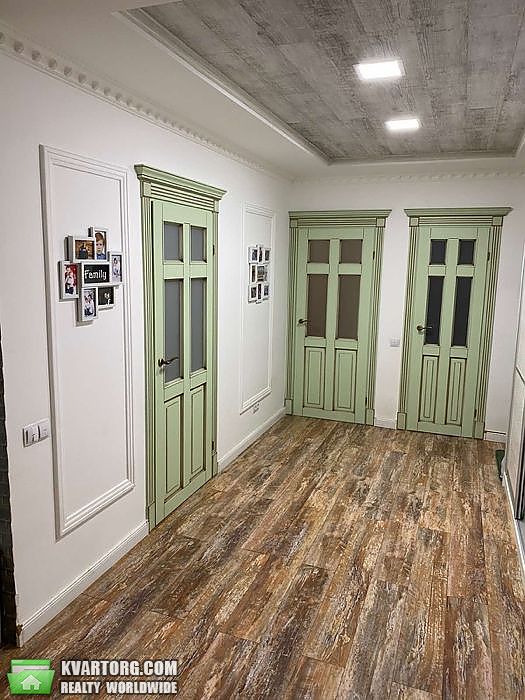 Sell 3-room apartment. Киев,  Метрологическая — photo 10
