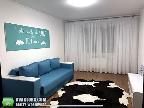Rent out 2-room apartment. Киев, Бориса Гмыри — photo 4