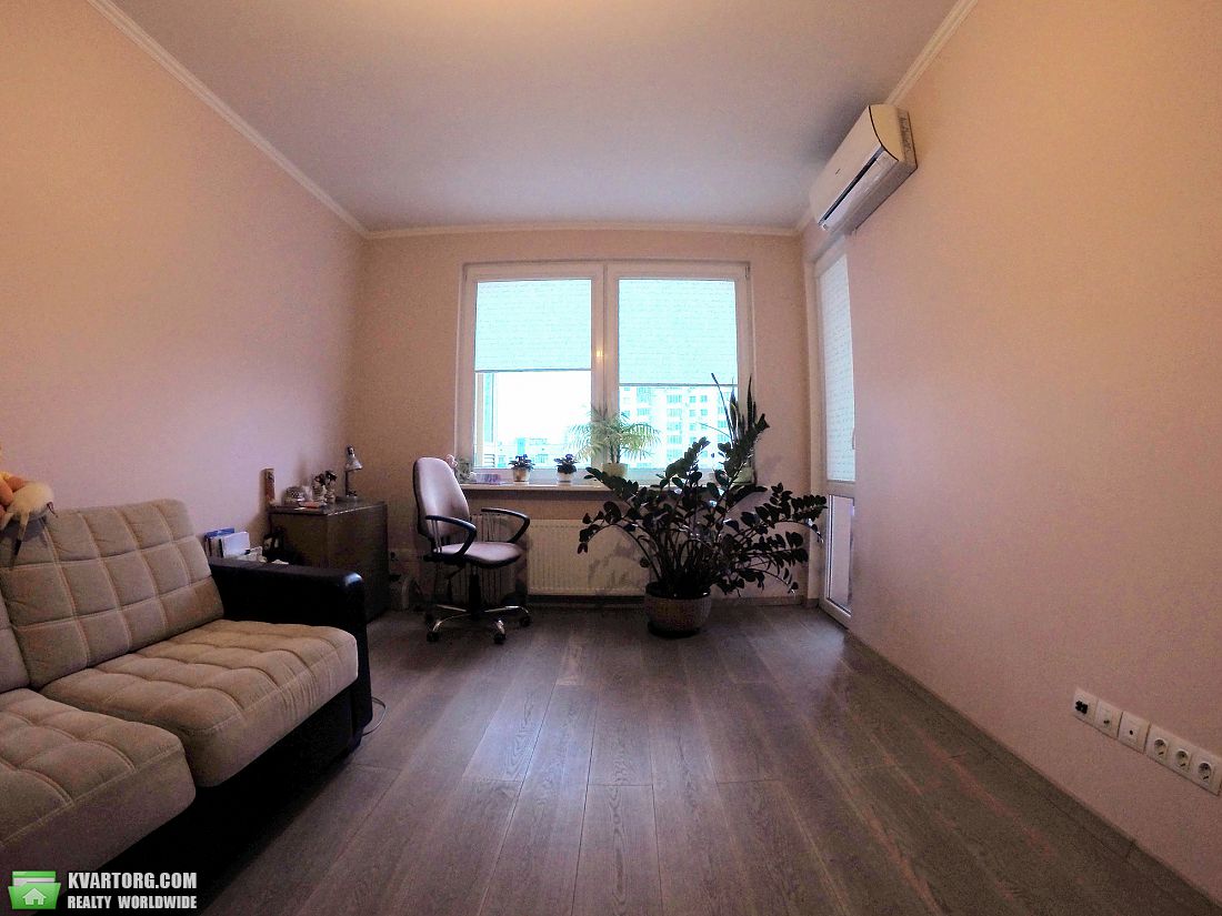 Sell 1-room apartment. Киев, Голосеевский пр — photo 1