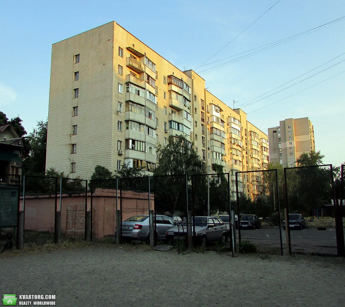 Rent out 1-room apartment. Киев,  Харьковское шоссе — photo 1