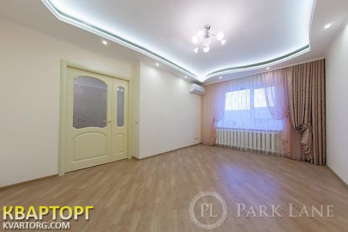 Rent out office. Киев,  Еленовская — photo 1