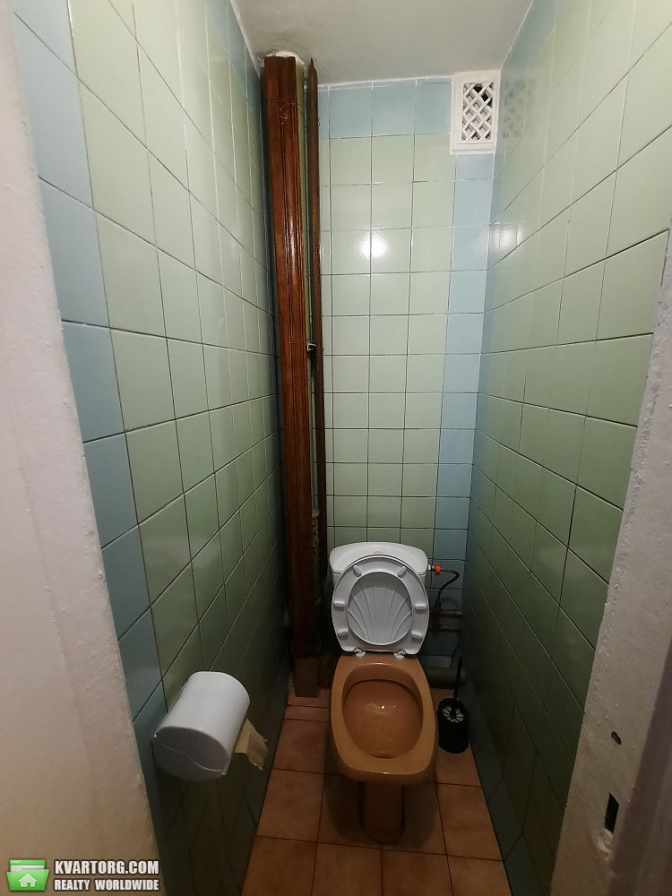 Rent out 1-room apartment. Киев,  Стуса — photo 4