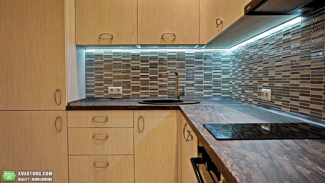 Rent out 1-room apartment. Киев,  Антоновича — photo 7