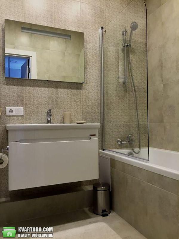 Rent out 1-room apartment. Киев,  Бажана — photo 7