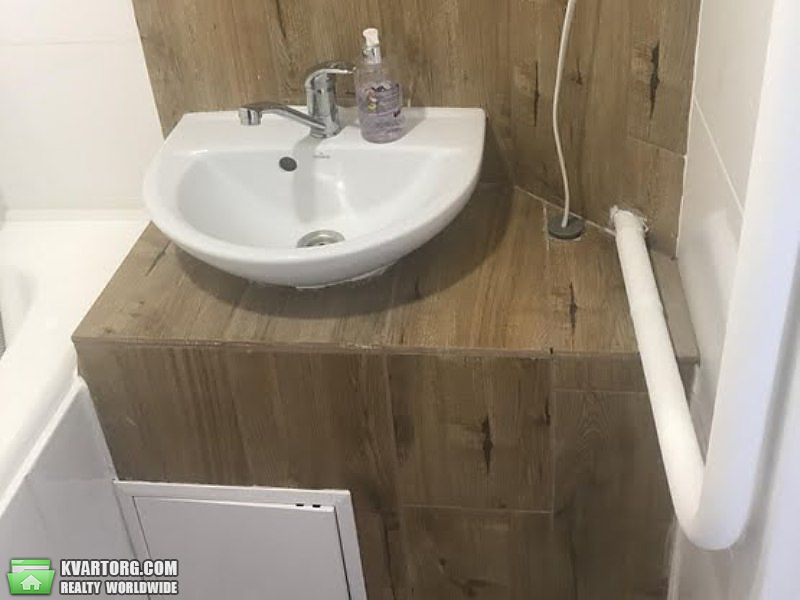 Sell 1-room apartment. Киев,  Жмеринская — photo 9