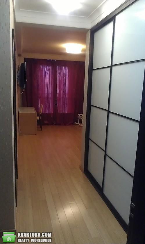 Sell 3-room apartment. Киев,  Мирного Панаса — photo 2