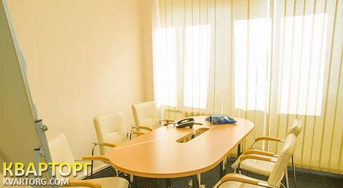 Rent out office. Киев, Соломенская — photo 1
