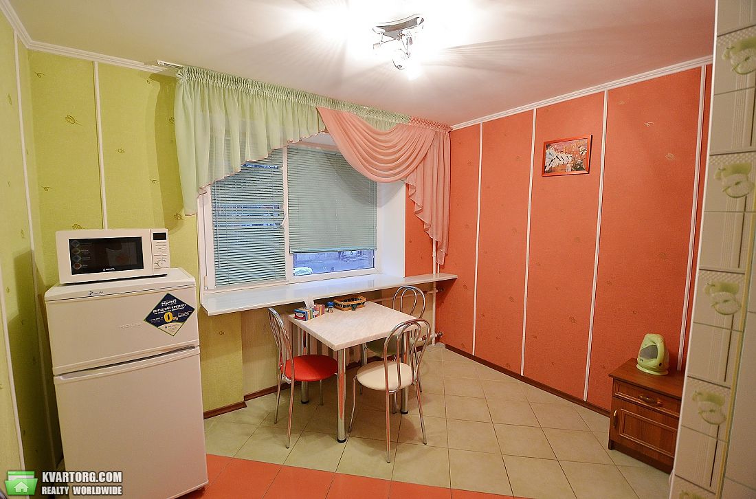 Rent out 1-room apartment. Николаев, Соборная — photo 2