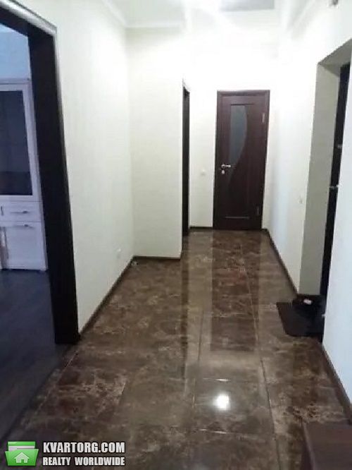 Rent out 3-room apartment. Киев, Глушкова — photo 4