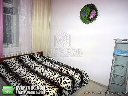 Sell 3-room apartment. Киев, Михайловский пер. — photo 2