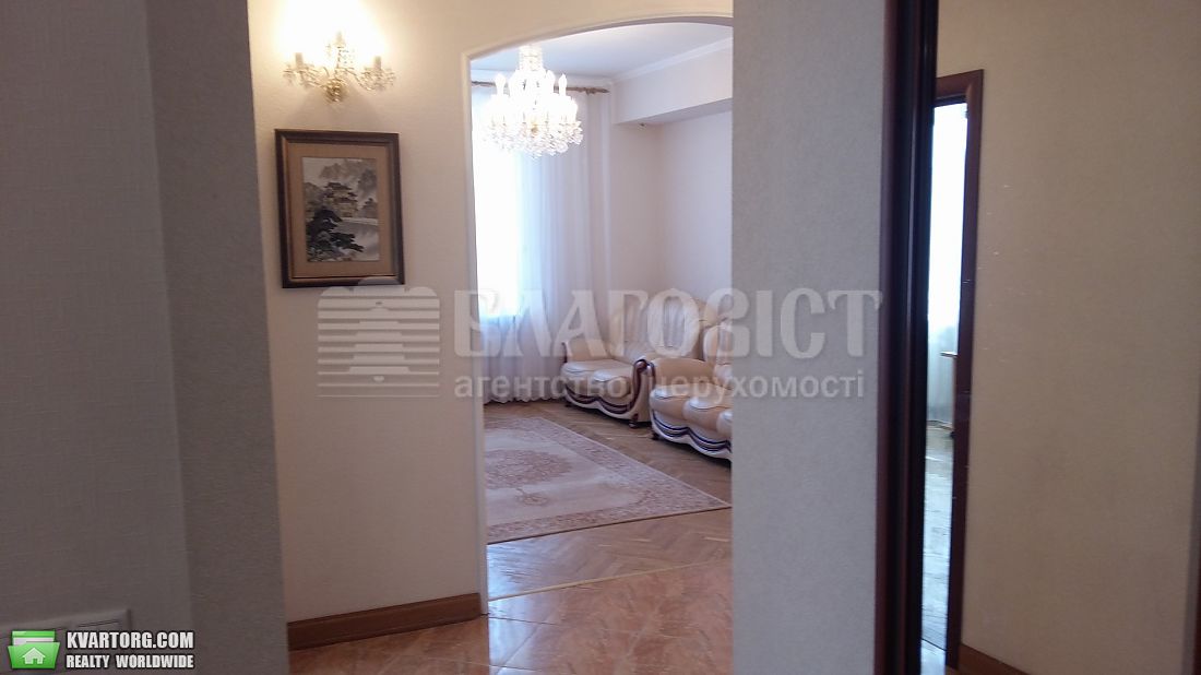 Rent out 3-room apartment. Киев,  Круглоуниверситетская — photo 9