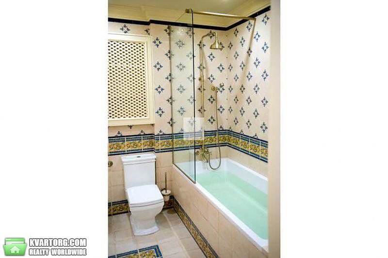 Rent out 2-room apartment. Киев, сикорского — photo 8