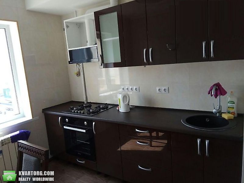 Sell 2-room apartment. Киев,  Героев Днепра — photo 1