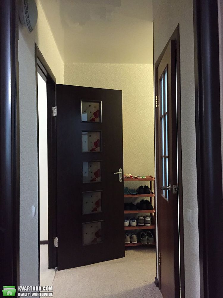 Sell 2-room apartment. Киев,  Багговутовская — photo 2