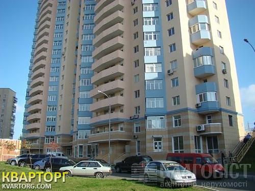 Sell 3-room apartment. Киев,  Курская — photo 1