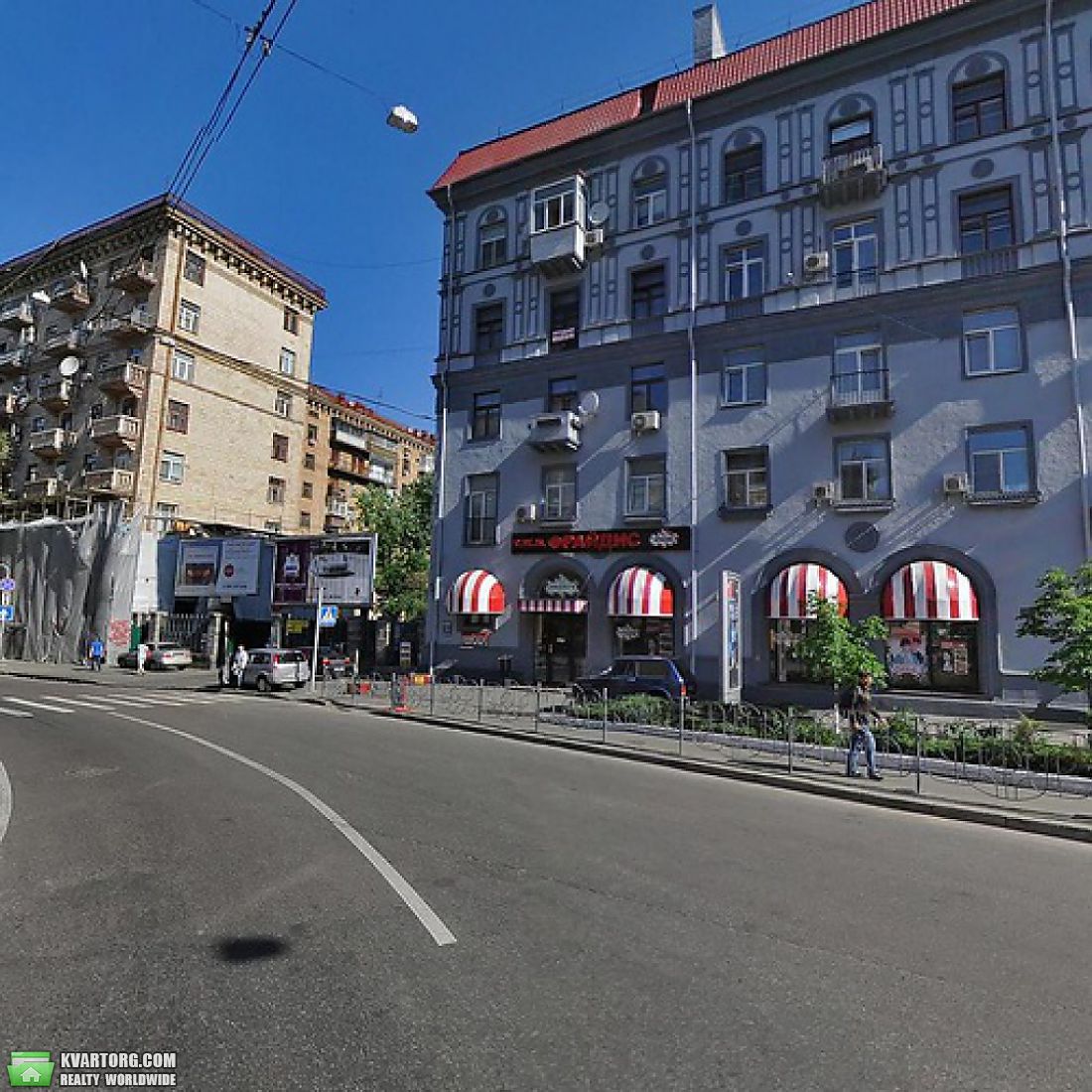 Sell 3-room apartment. Киев, Бессарабская пл. — photo 1