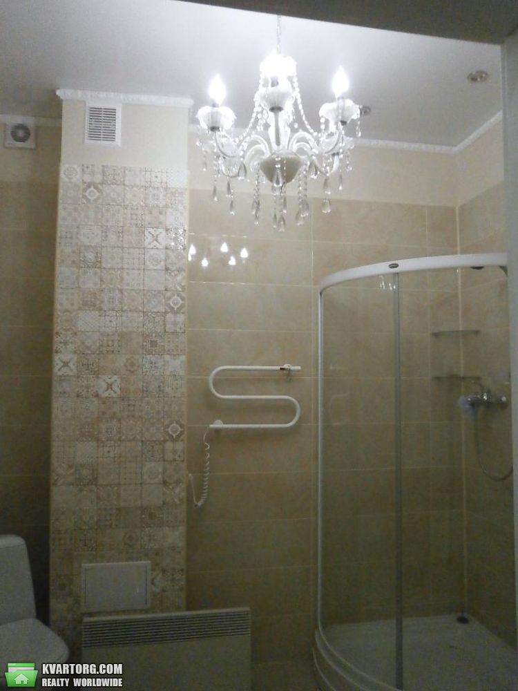 Rent out house. Киев, Старообуховская — photo 9