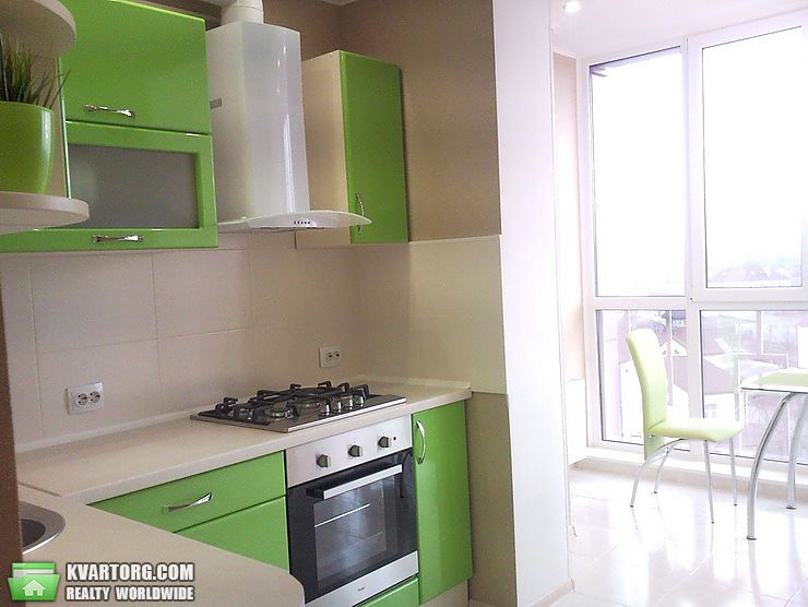 Rent out 1-room apartment. Киев, Садовая — photo 1