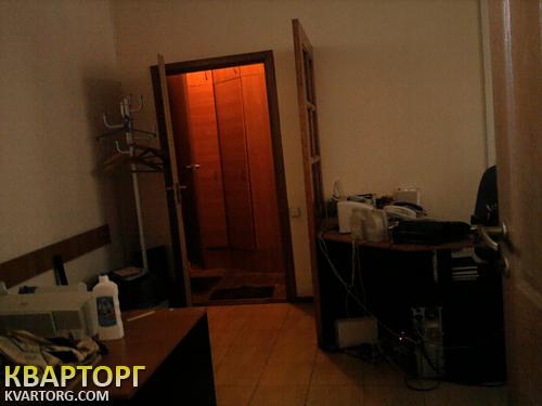 Rent out office. Киев, Межигорская ул. — photo 9