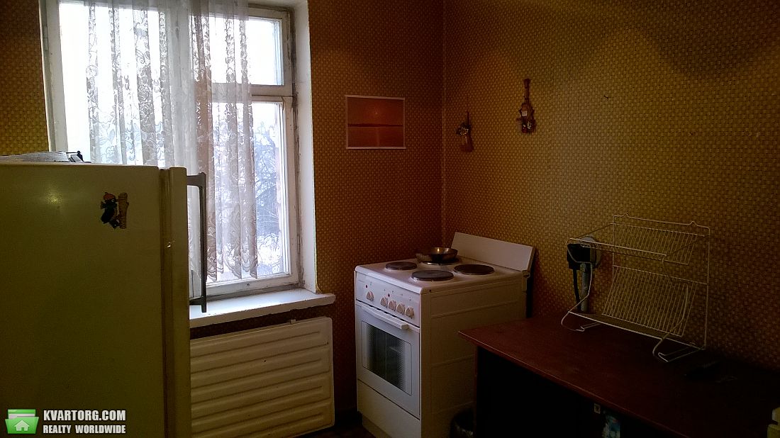 Sell 1-room apartment. Киев, Нежинская — photo 1