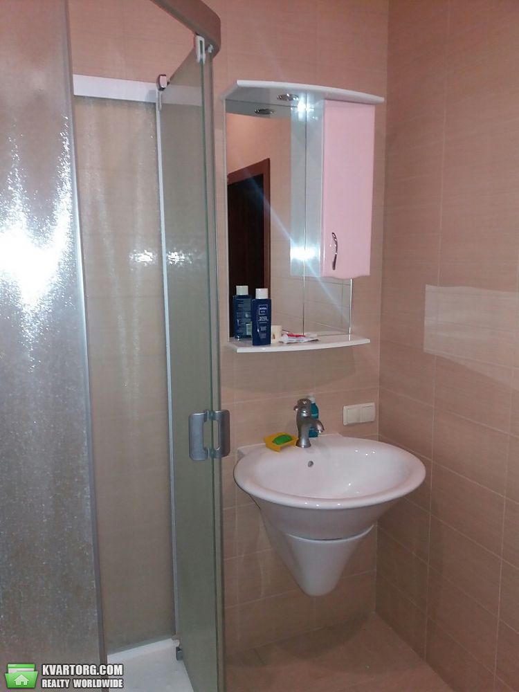 Rent out 3-room apartment. Днепропетровск,  Баумана — photo 8