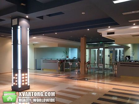 Rent out office. Киев, ул. Мельникова — photo 1