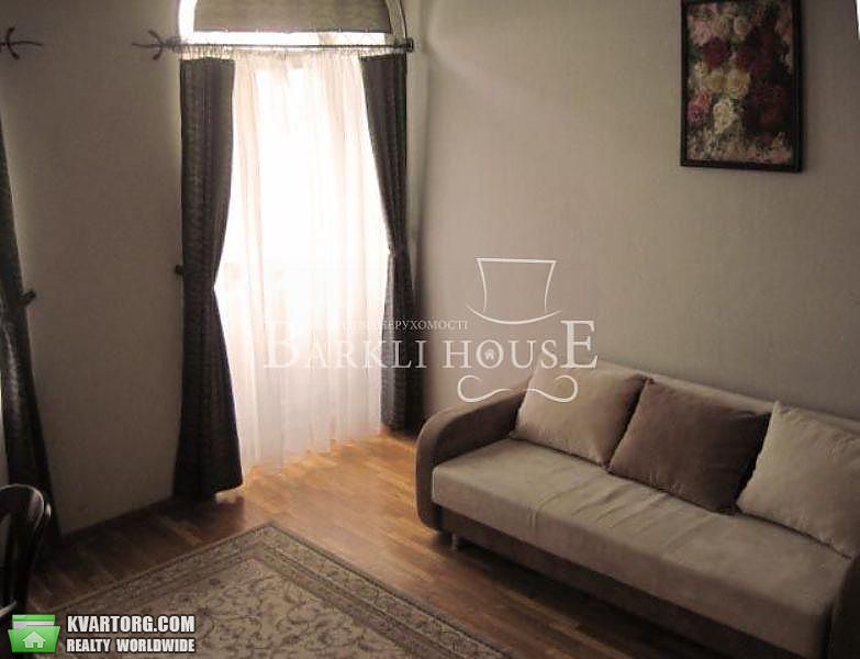 Rent out 3-room apartment. Киев,  Предславинская — photo 9