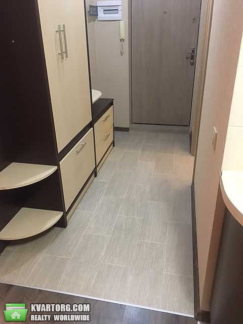Rent out 1-room apartment. Киев, Демеевская — photo 4