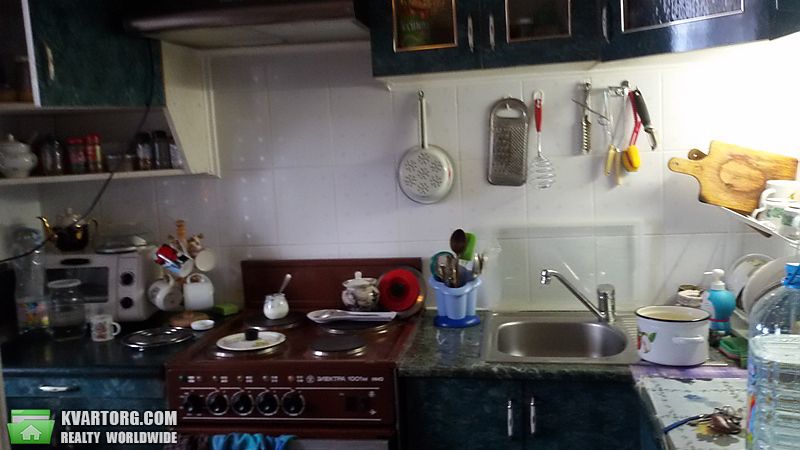 Sell 2-room apartment. Киев,  Ирпенская — photo 1