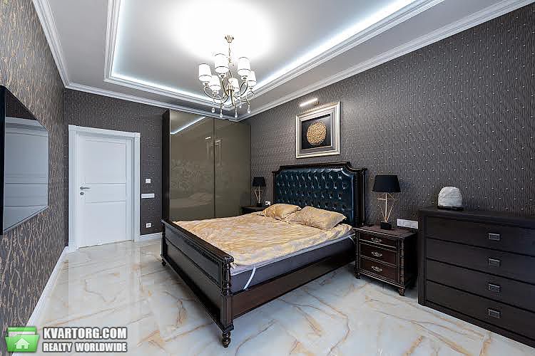 Rent out 2-room apartment. Киев,  Щорса — photo 7