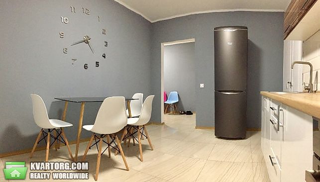Sell 3-room apartment. Киев,  Ломоносова — photo 2