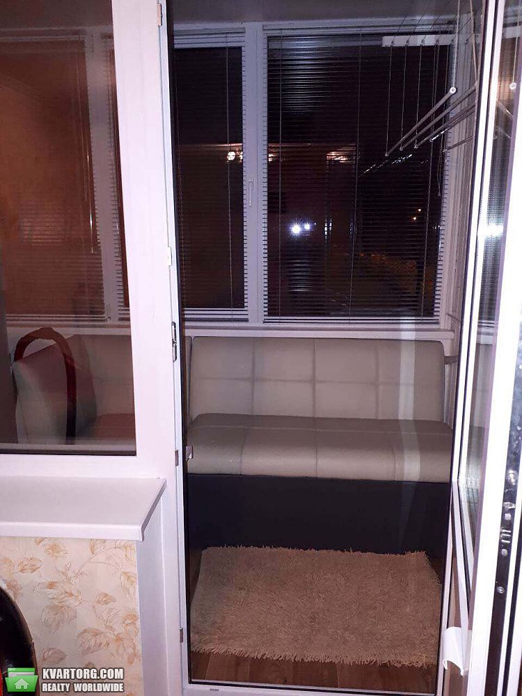 Rent out 2-room apartment. Киев, архипенко — photo 6