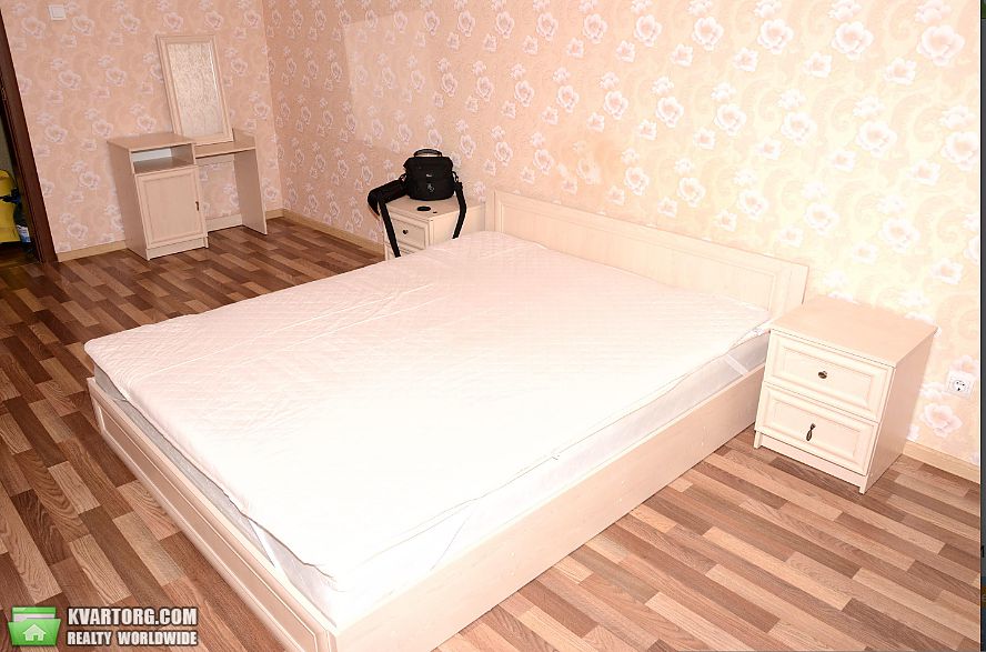 Rent out 1-room apartment. Киев,  Чавдар — photo 2
