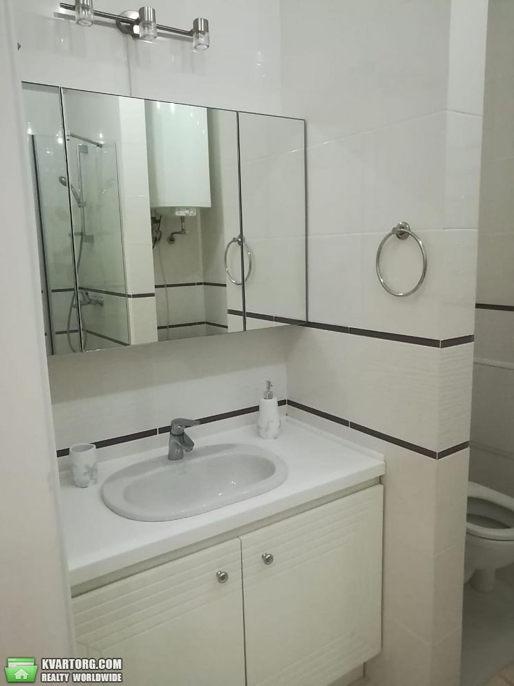 Rent out 3-room apartment. Одесса, Французский бульвар — photo 6