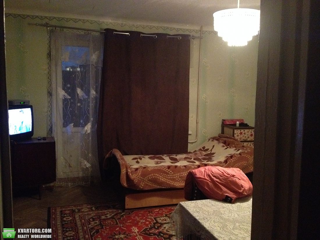 Sell 1-room apartment. Киев,  Тарасовская — photo 1