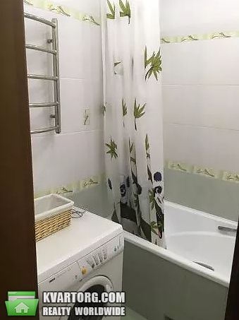Rent out 2-room apartment. Киев,  Урловская — photo 7