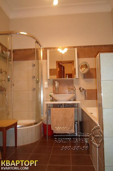 Sell 4-room apartment. Киев,  Рейтарская — photo 9