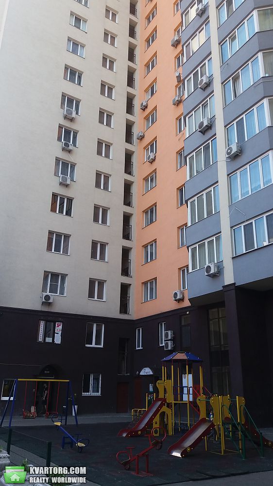 Rent out 3-room apartment. Киев,  Борщаговская — photo 2