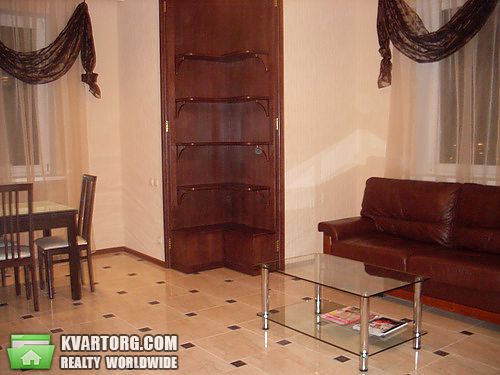 Rent out 3-room apartment. Киев, Героев Сталинграда пр — photo 2
