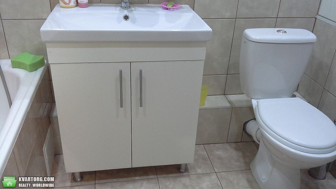 Rent out 1-room apartment. Киев,  Чавдар — photo 5