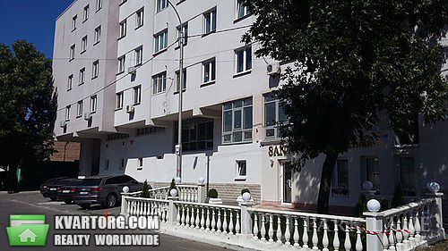 Sell 2-room apartment. Киев,  Лабораторная — photo 4