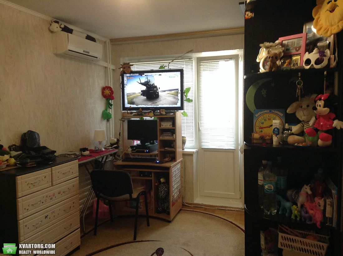 Sell 3-room apartment. Киев,  Санаторная — photo 3