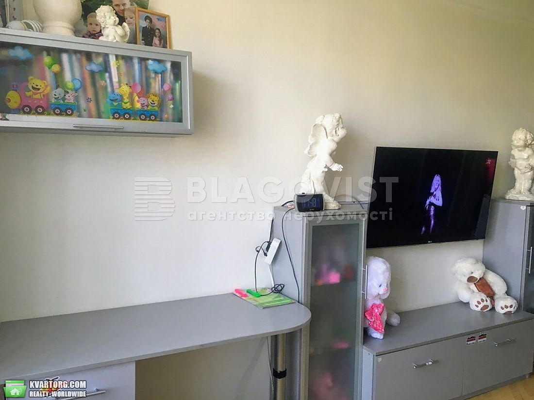 Sell 2-room apartment. Киев,  Межигорская — photo 4