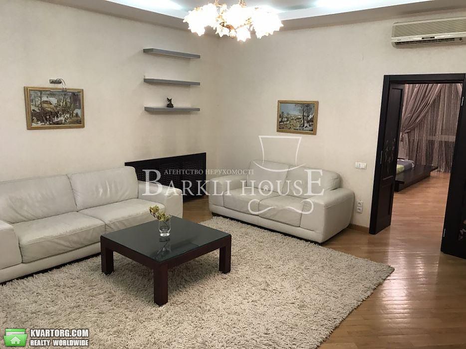 Rent out 2-room apartment. Киев,  Сечевых Стрельцов — photo 1